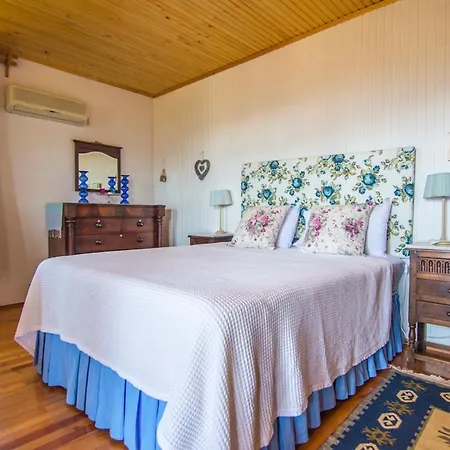 Belen Sleeps 6 With Pool Air Con And Wifi * Kayakoy